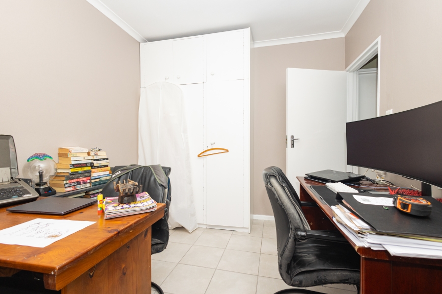 To Let 3 Bedroom Property for Rent in Bonnie Brae Western Cape